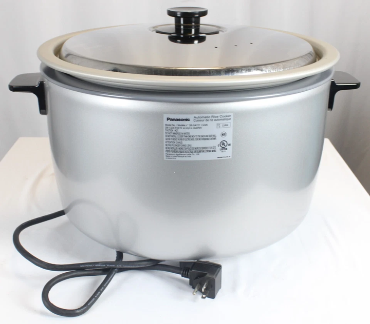 *Ding & Dent* Panasonic SR-GA721L 40 Cup Capacity Commercial Rice Cooker
