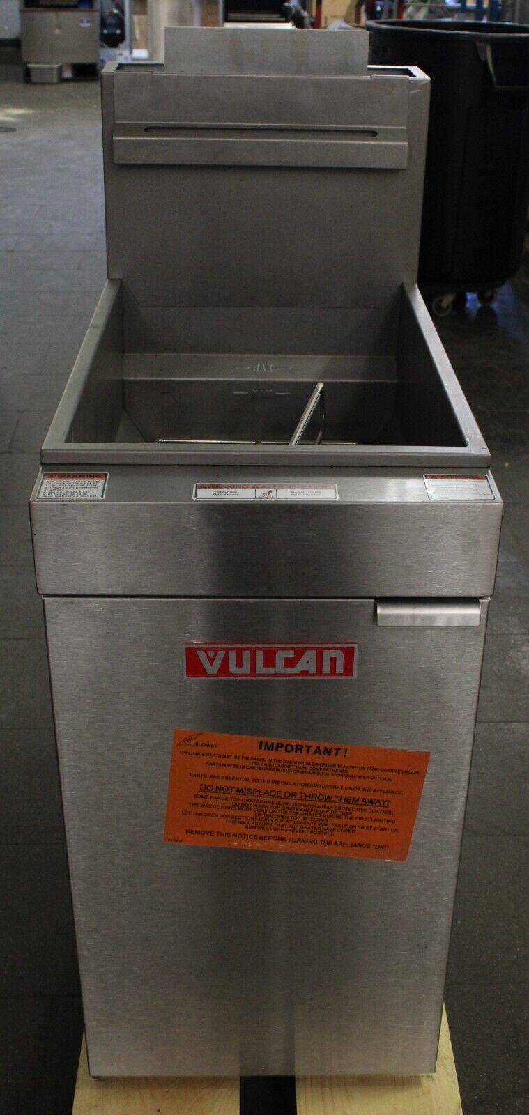 *Used* Vulcan LG300 Free-Standing Full Pot Gas Floor Fryer - 90,000 BTU