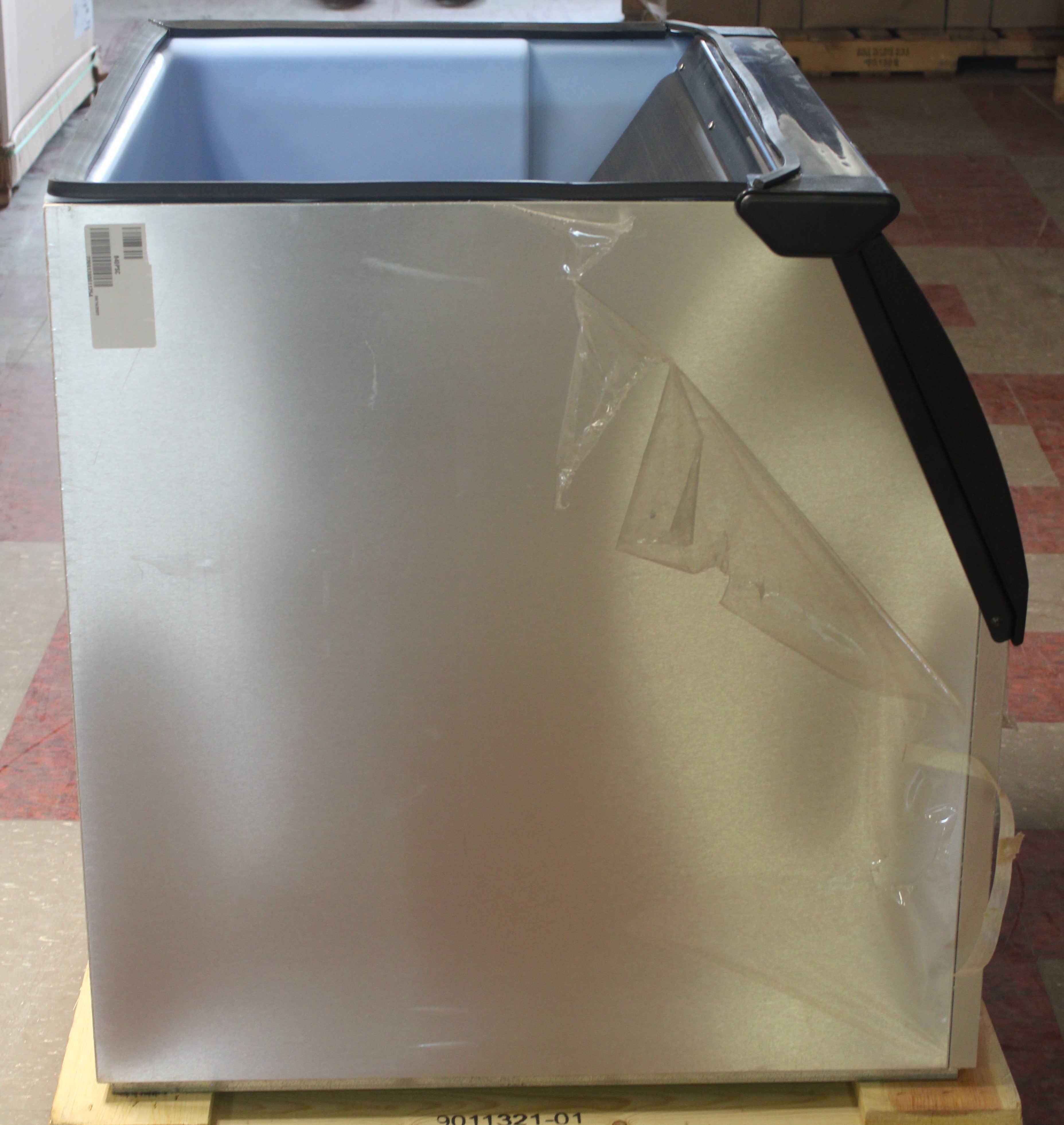 *Used* Ice-O-Matic B40PS 344 lb Capacity Front-Opening Ice Bin