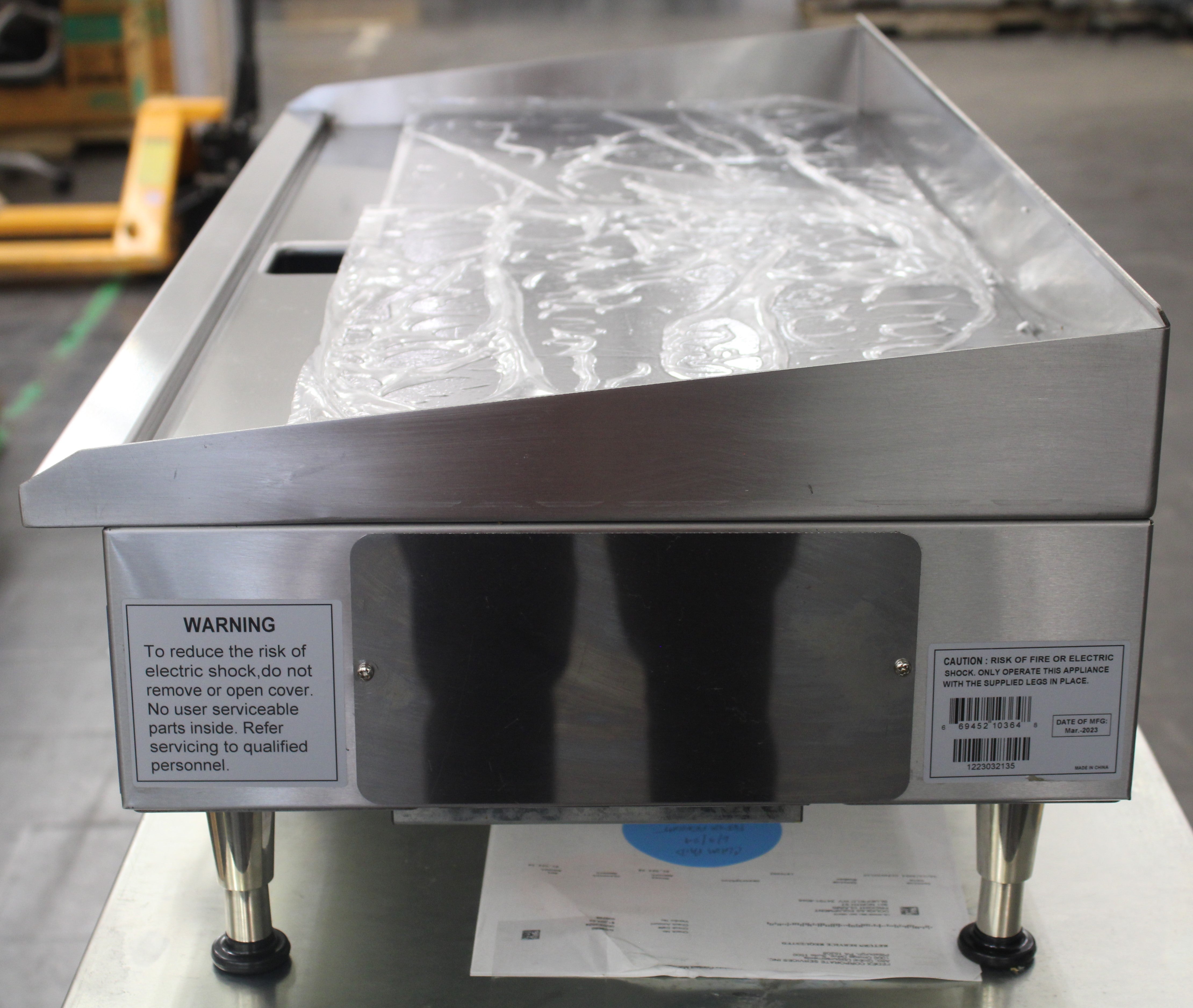 Globe PG36E *Open Box* 36" Electric Countertop Griddle