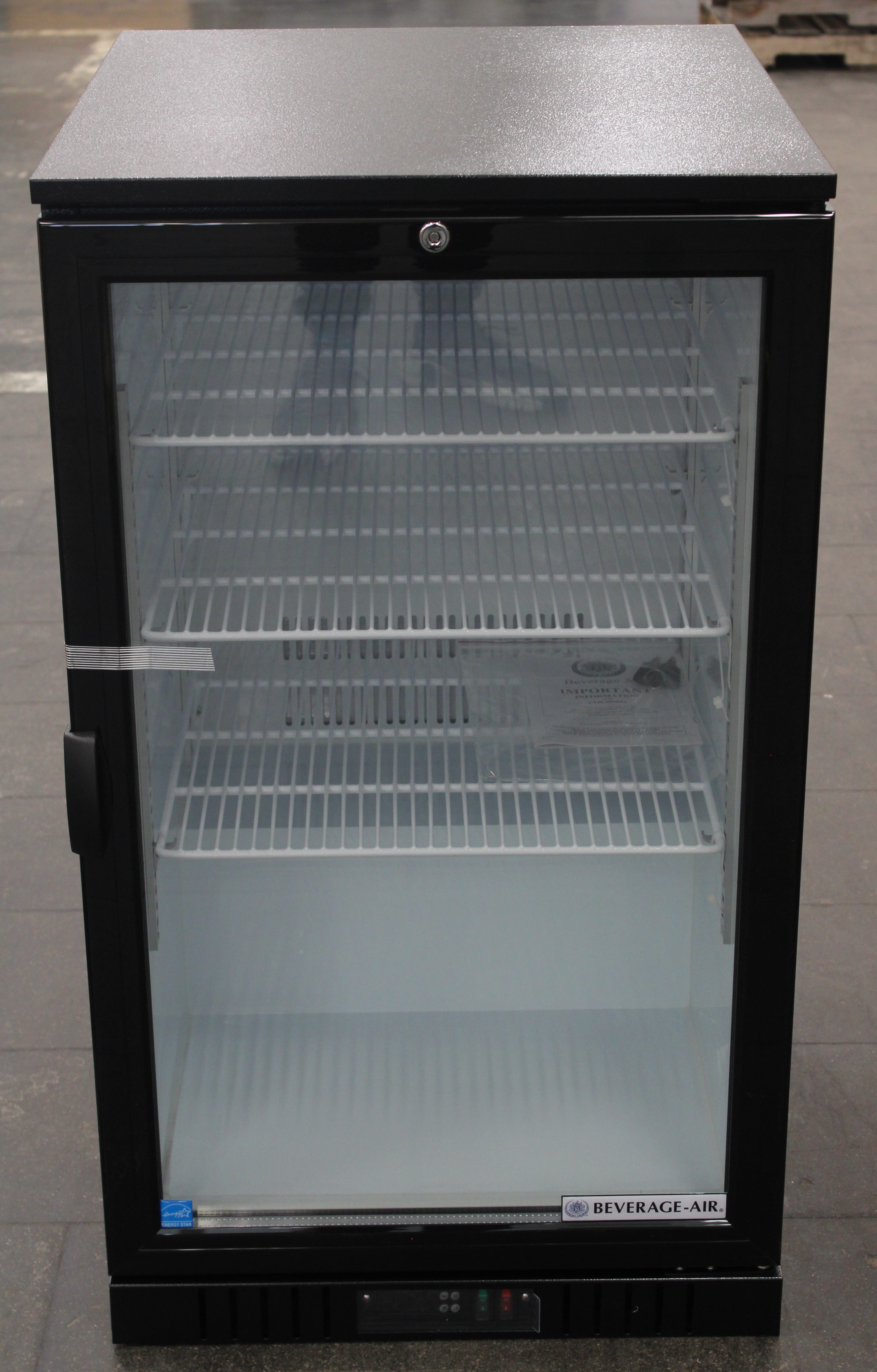 Beverage Air CT96HC-1-B *Ding & Dent* Countertop Refrigerator Reach-In