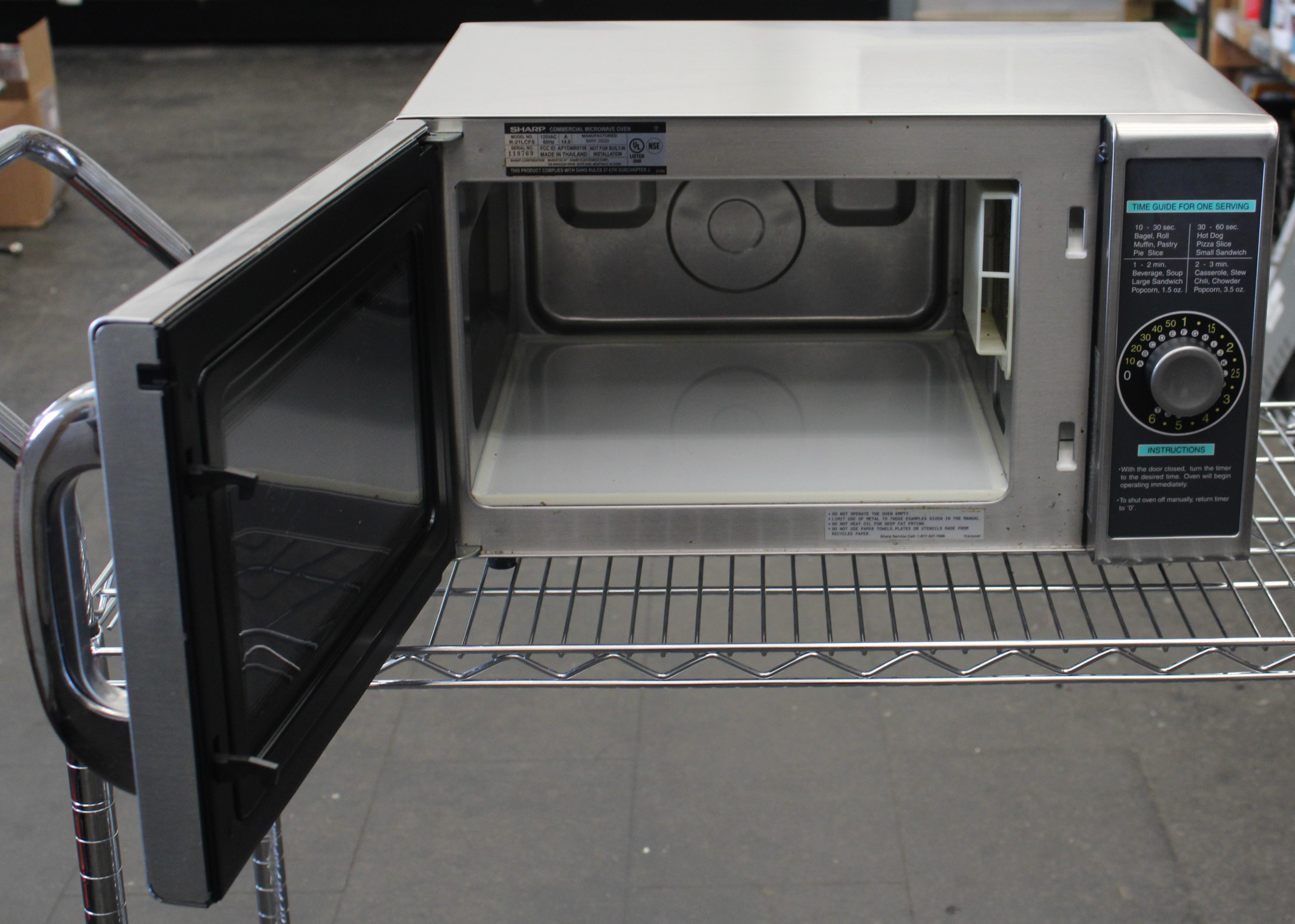 Sharp R21LCFS *Used* 1000 Watts Medium Duty Microwave Oven