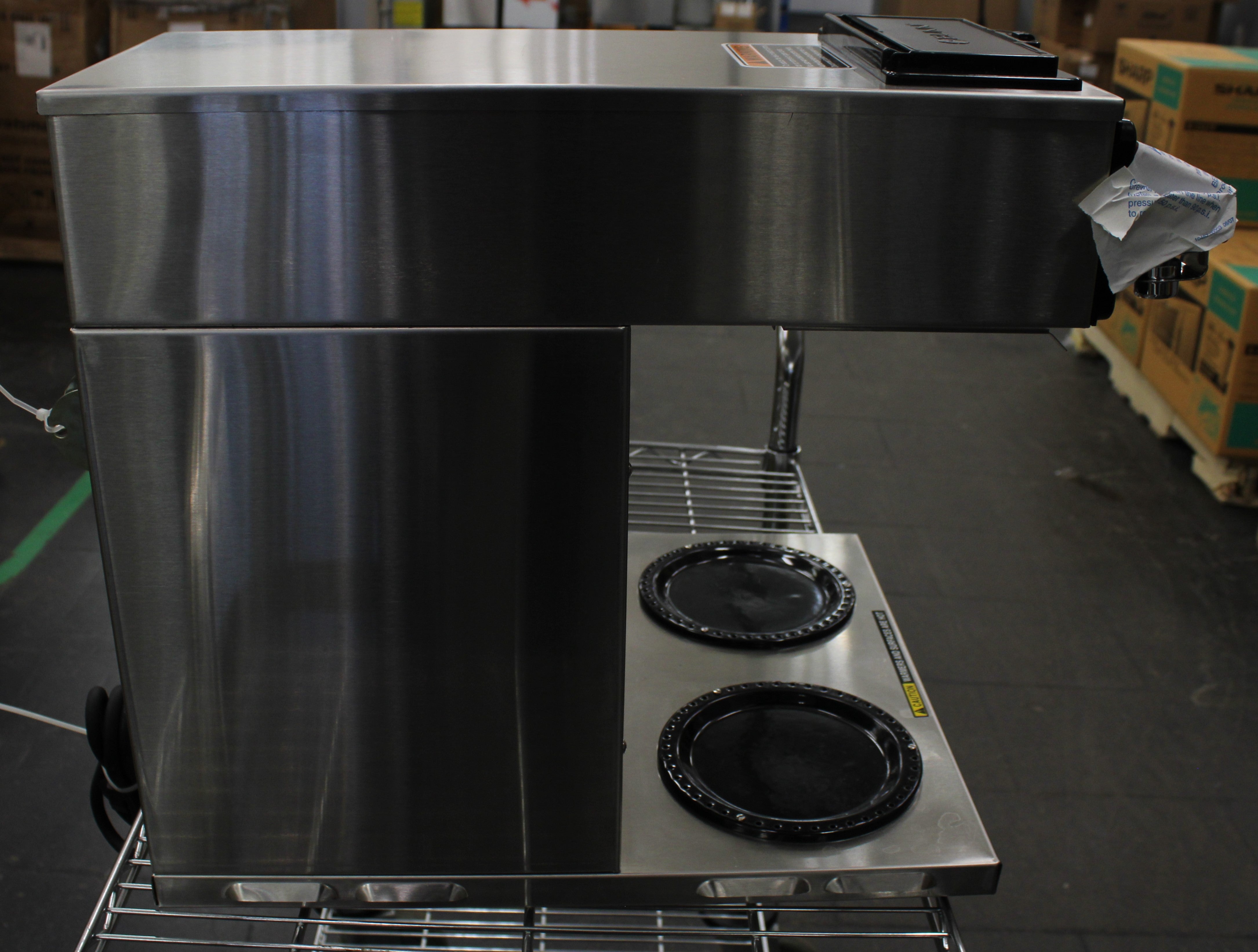 Bunn 12950.0212 CWTF15-3 *Ding & Dent* Automatic 3.9 Gallons P/H Brewer