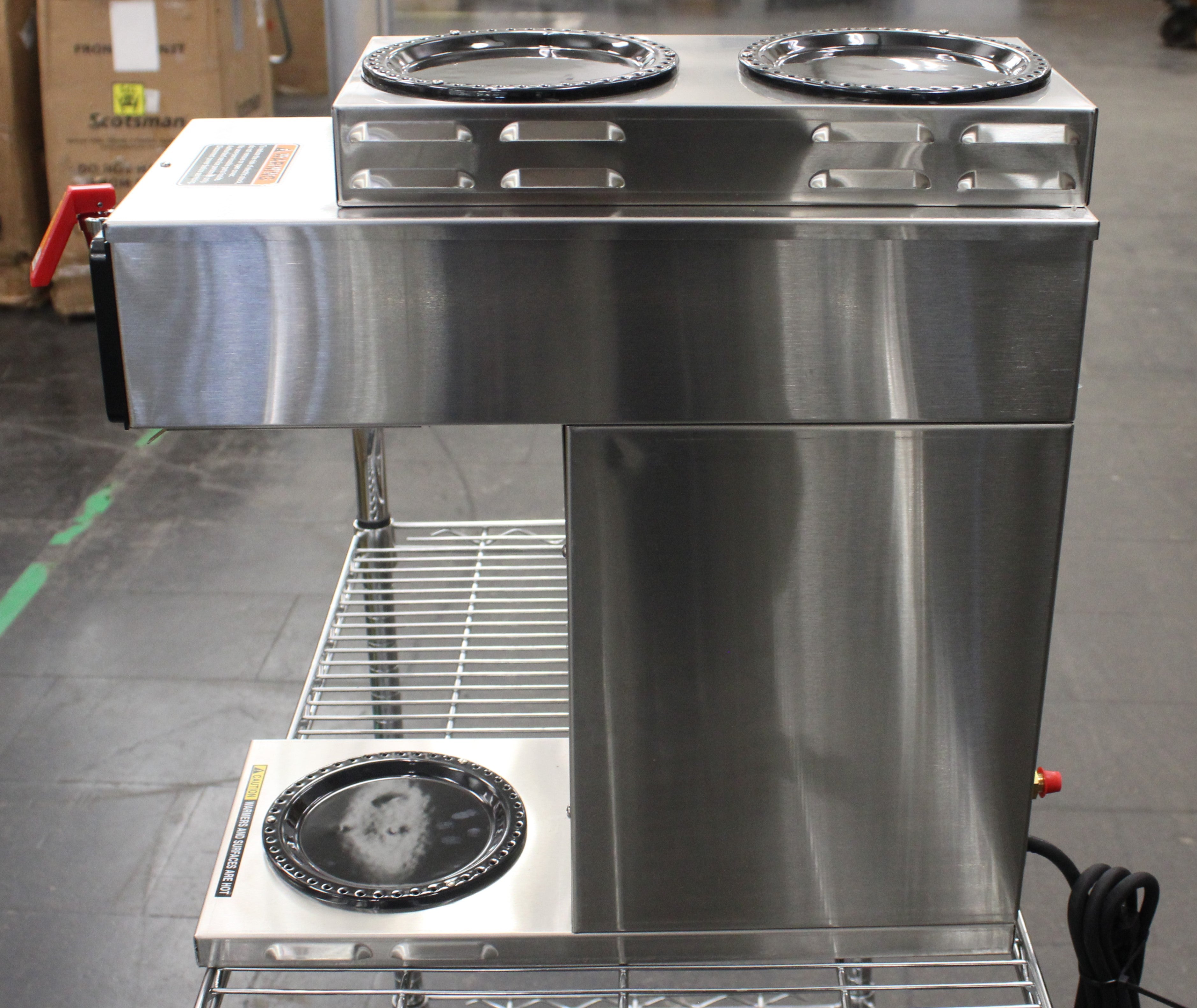 Bunn 38700.0008 AXIOM-DV-3 *Open Box* 200 oz. Capacity Tank Coffee Brewer