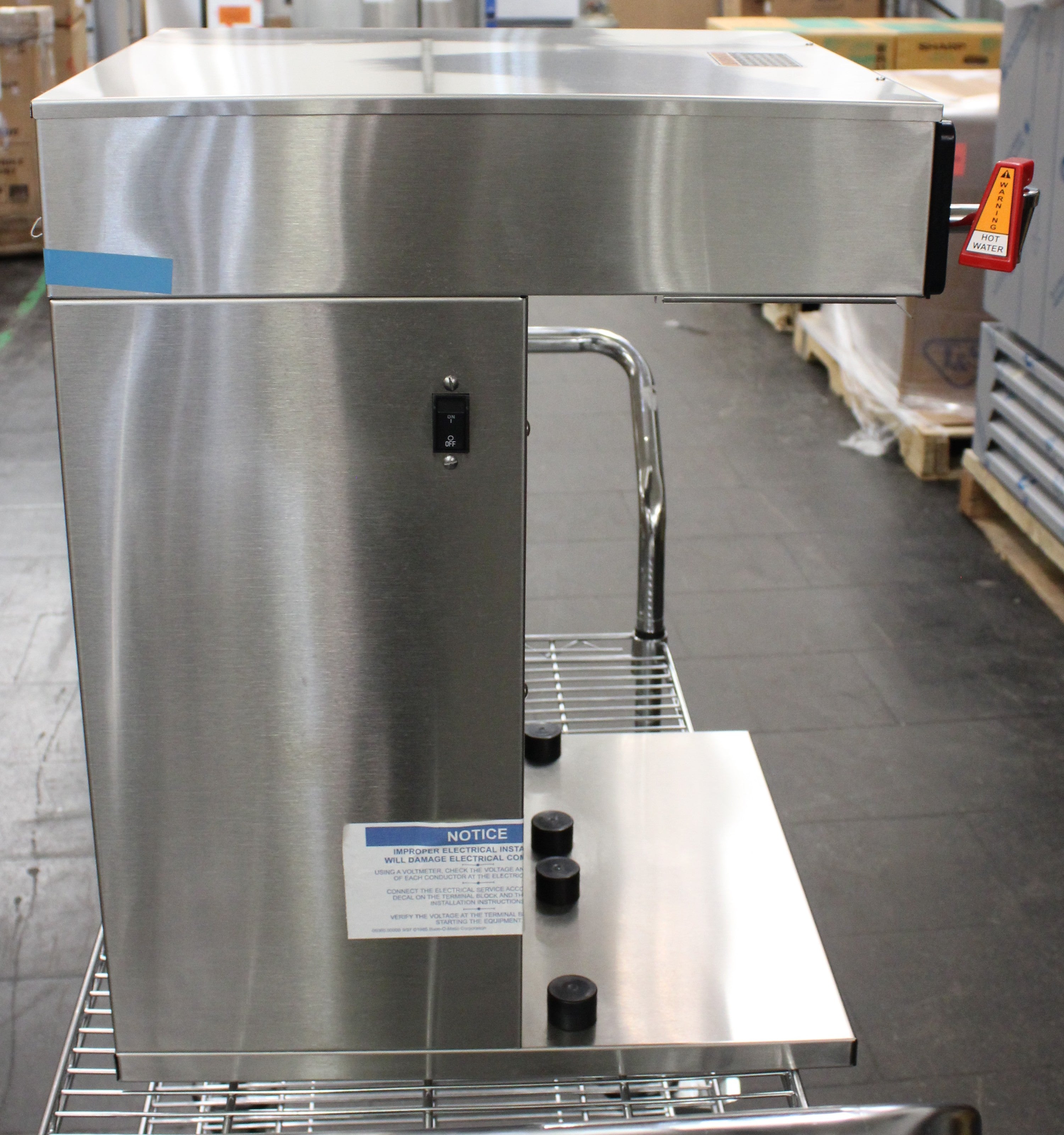 Bunn 38700.0013 *Ding & Dent* AXIOM TWIN APS 15 Gallons P/H Airpot Cof Brew