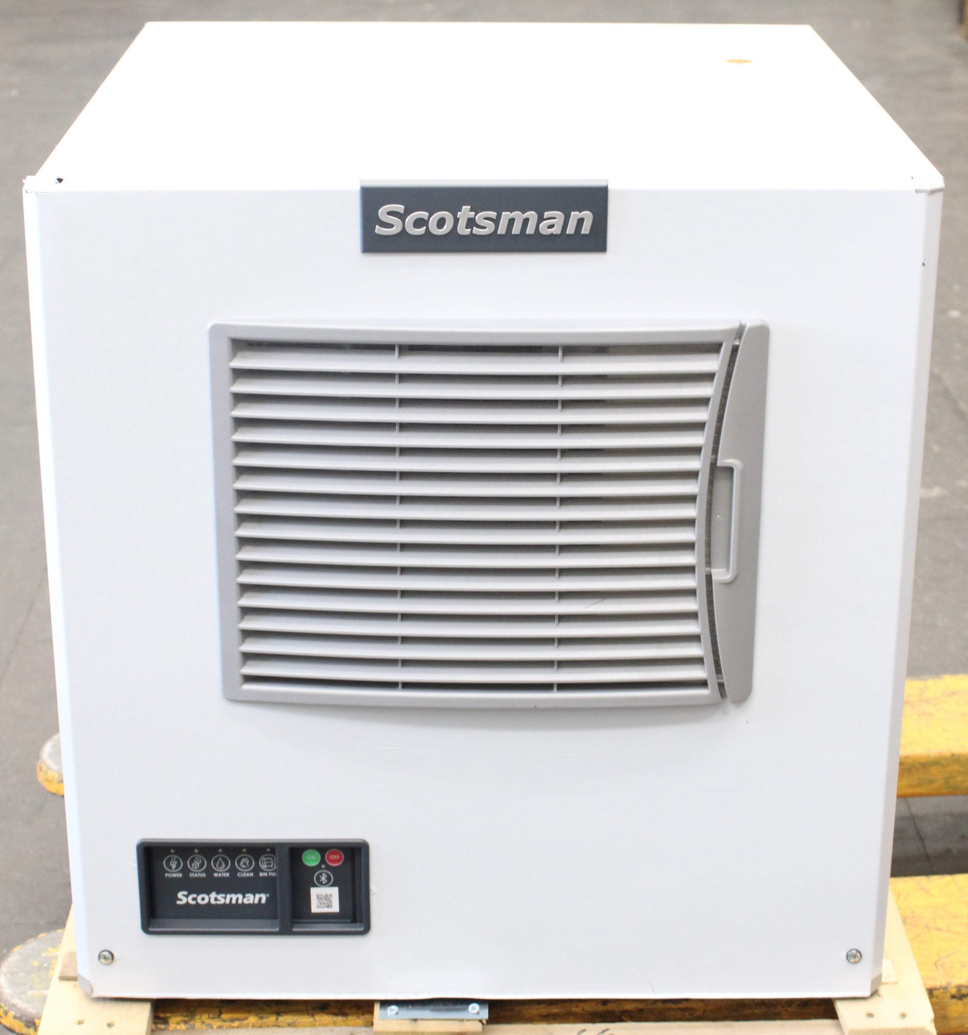 Scotsman MC0522MA *Ding & Dent* Prodigy Plus 475-lb AirCool Med. Cube Ice Maker (#4255)