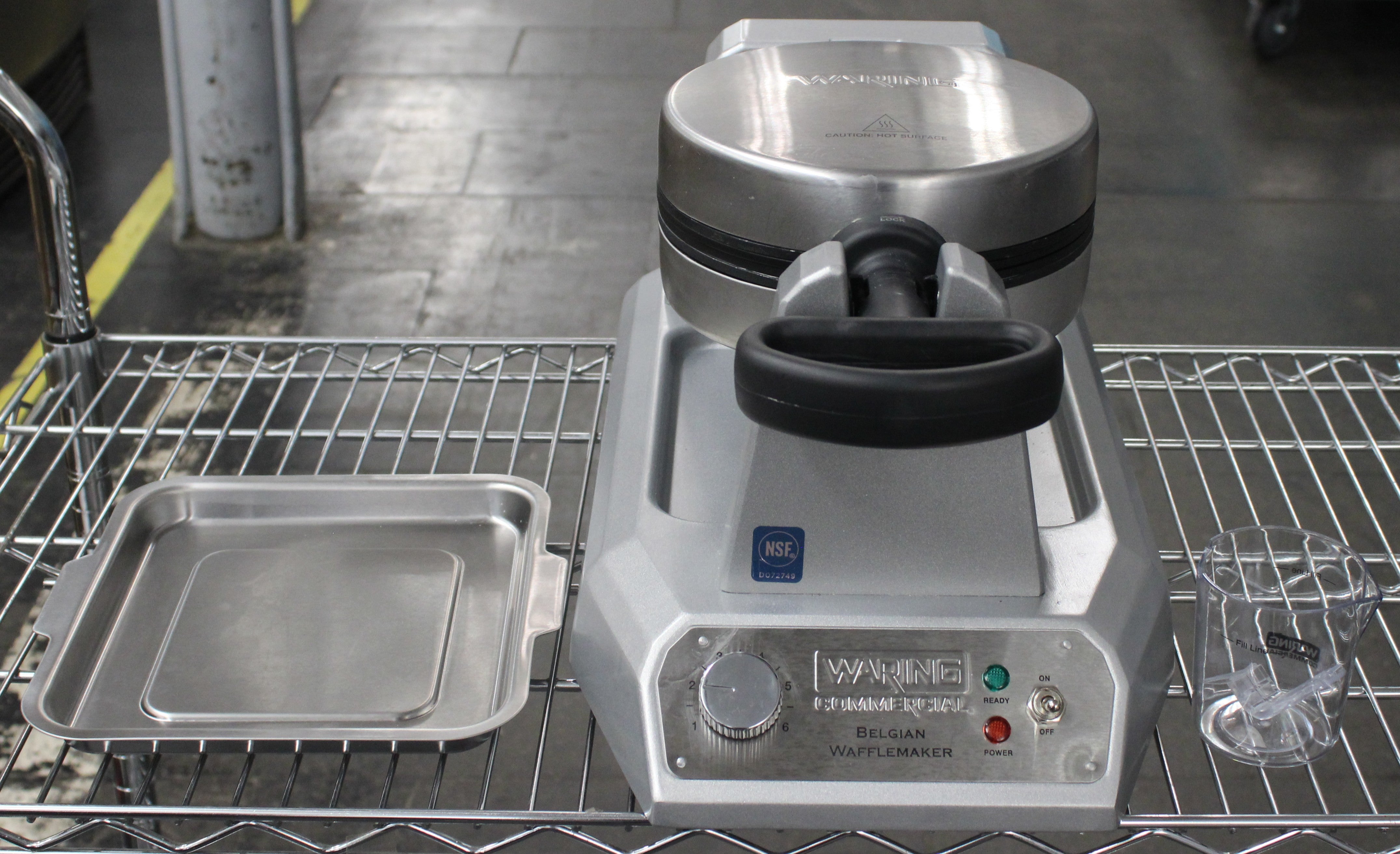 Waring WW180X *Used* Belgian Waffle Maker (#3146)