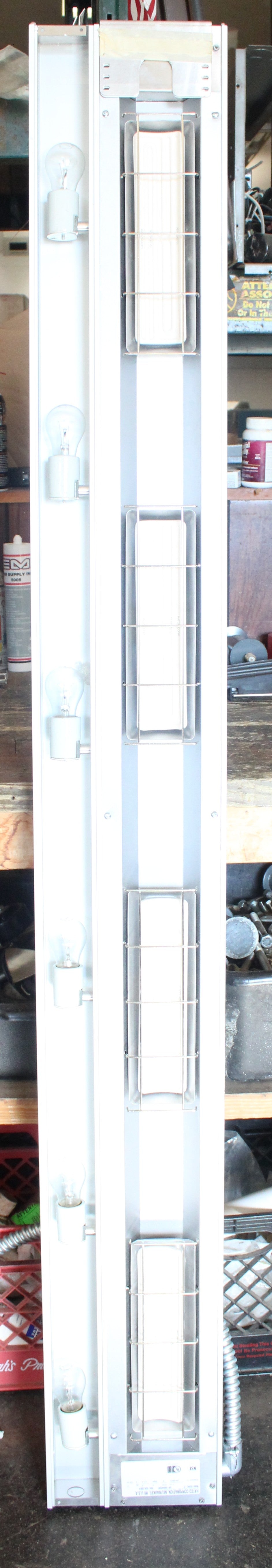 Hatco UGAHL-72 *Ding & Dent* Infrared High Watt Ceramic 72" Wide Heat Lamp (#2054)
