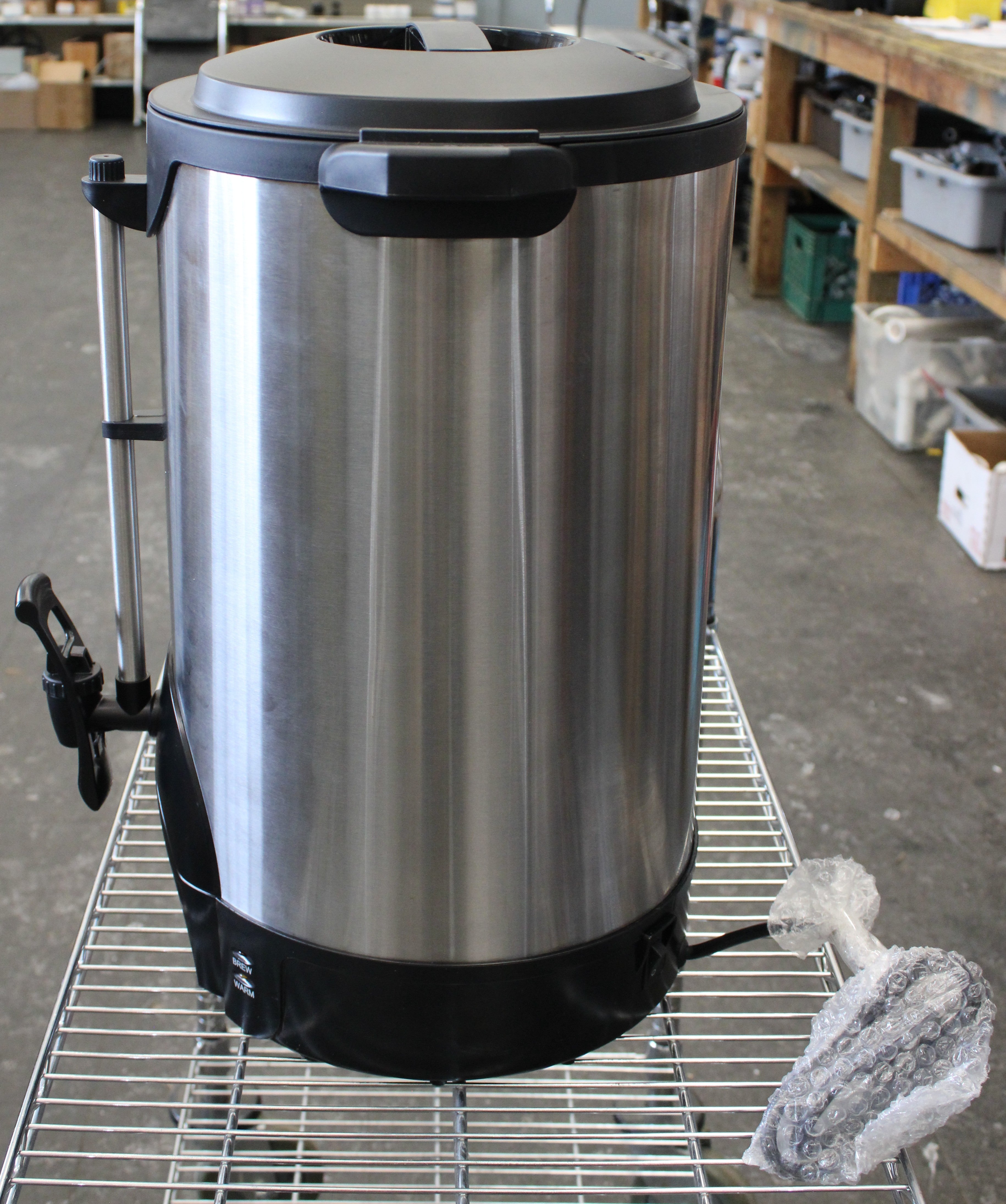 Hamilton Beach HCU100S *Ding & Dent* 100 Cup Capacity Coffee Urn (#4264)