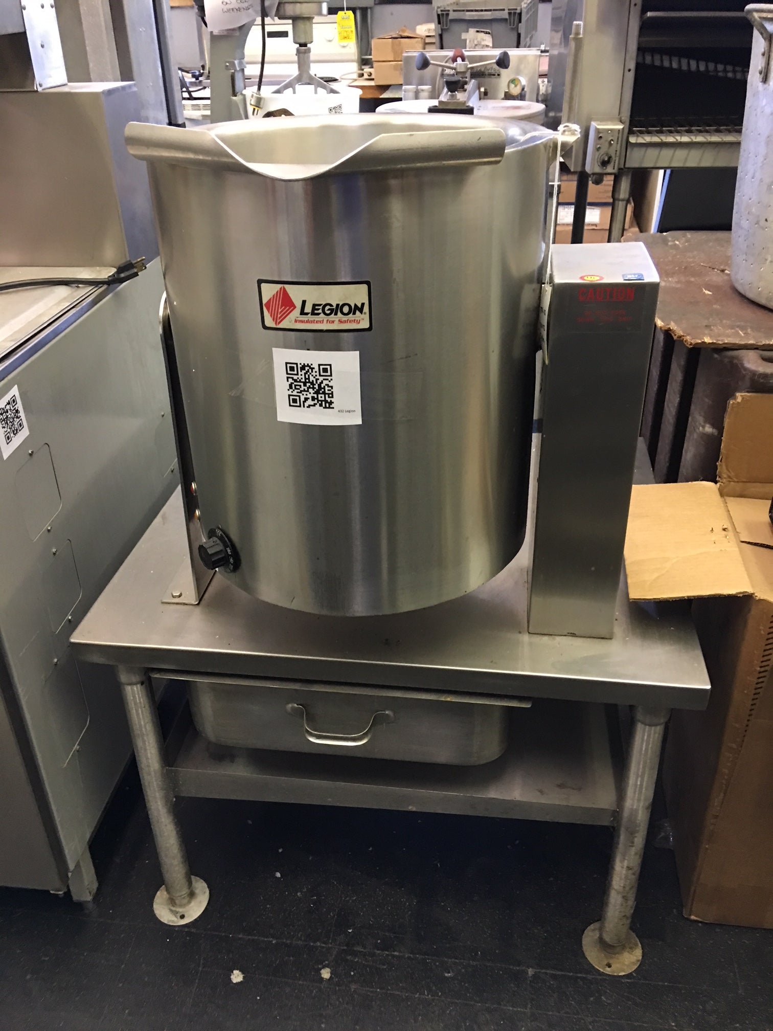 *Used* Legion TEH-20 Electric 2/3 Jacketed Tilt Kettle, 20 Quart