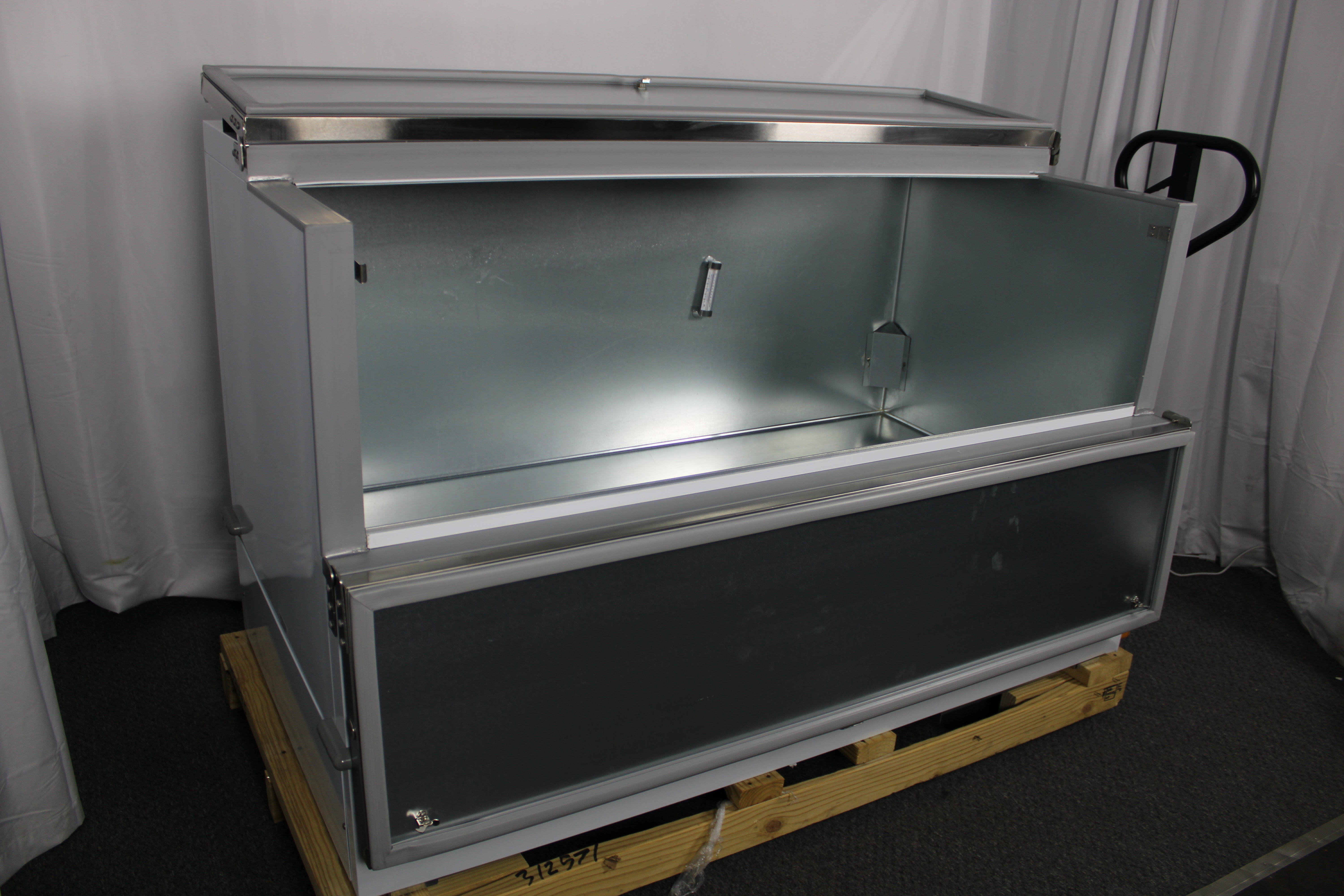 *Ding & Dent* Master-Bilt OMC-162-A Endura Series Open Front Milk Cooler