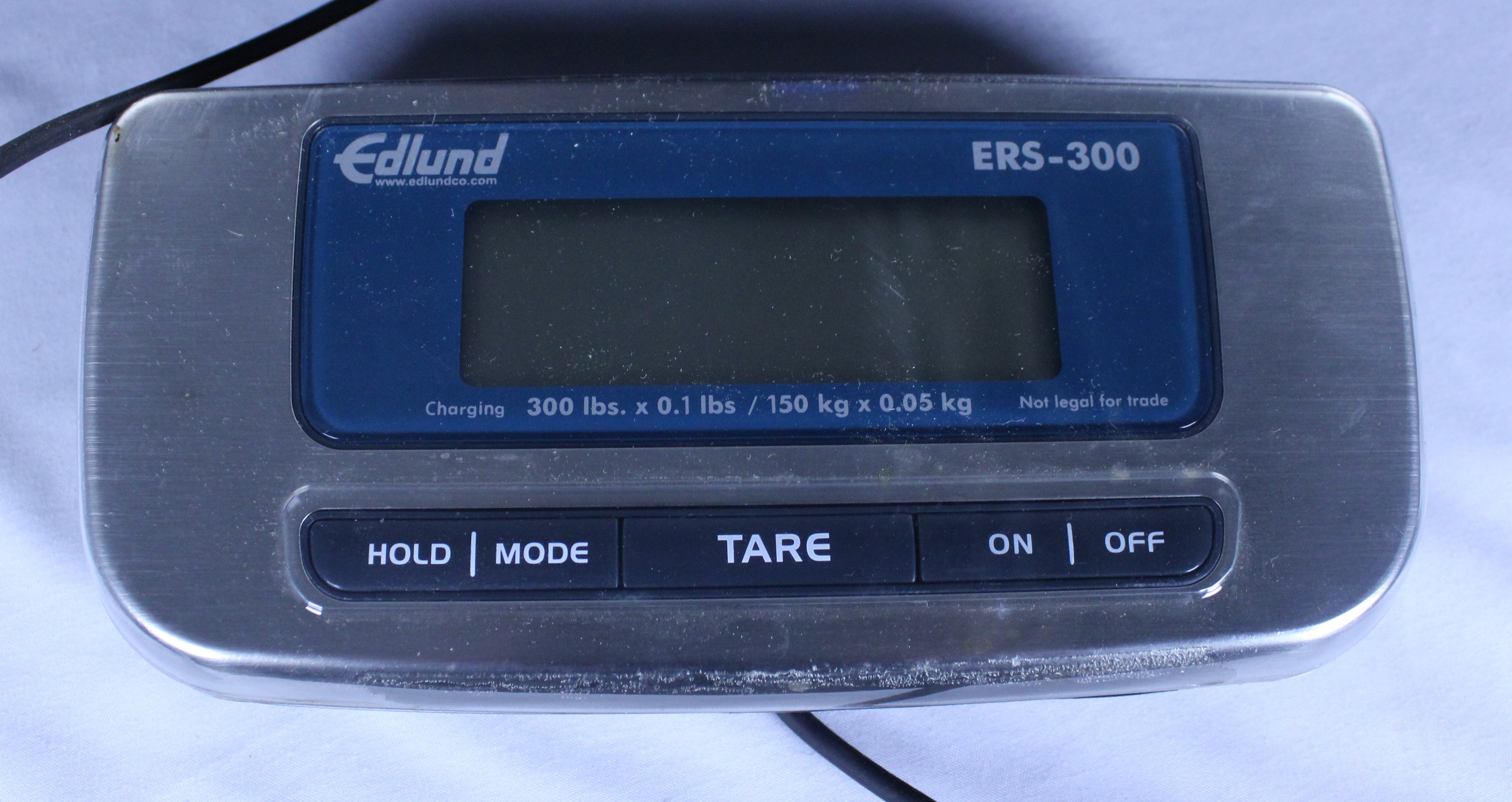 Edlund ERS-300 *Open Box* 25-1/2" x 20" 300 lb Digital Receiving Scale