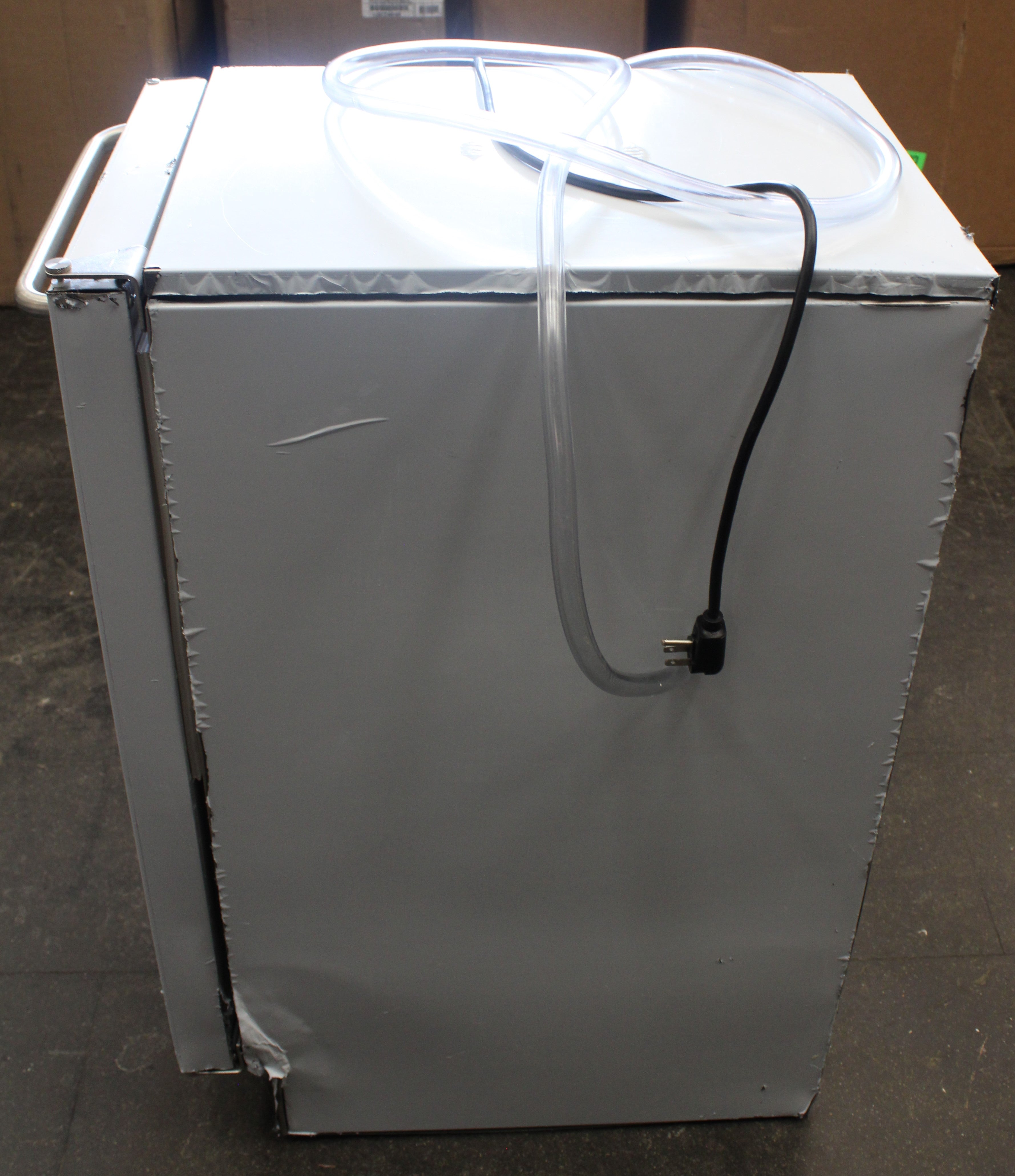 *Ding & Dent* Scotsman CU50PA Self Contained Under Counter Cubed Ice Machine