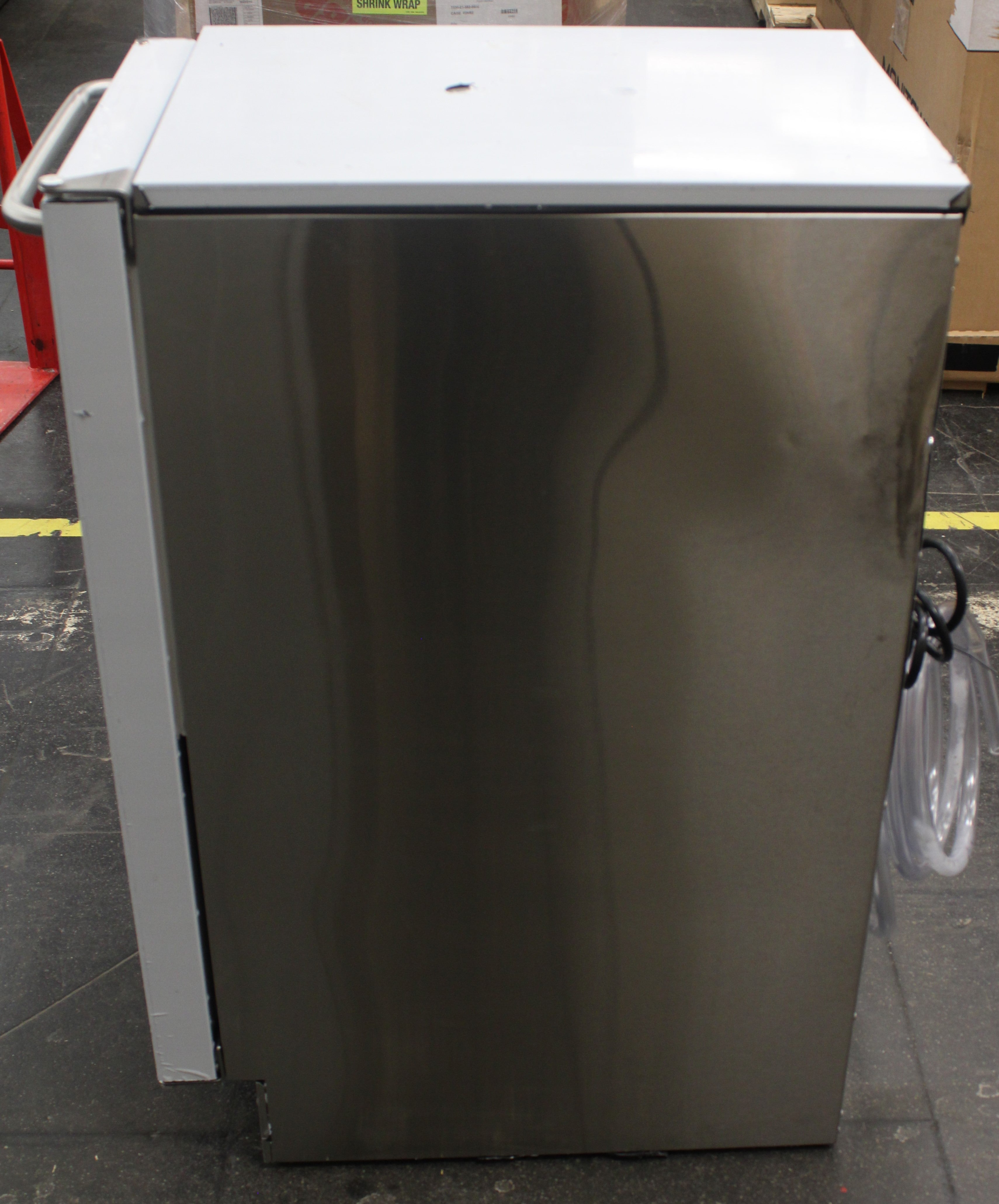 *Ding & Dent* Scotsman CU50PA Self Contained Under Counter Cubed Ice Machine