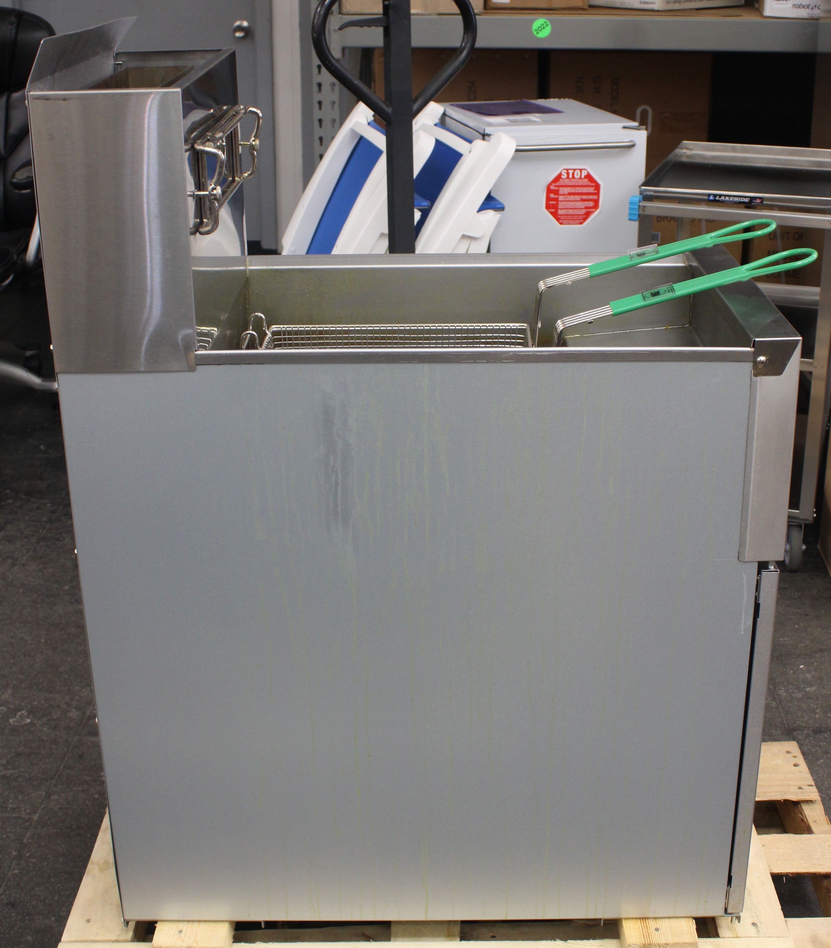 *Used* Frymaster Dean SR152G Gas Super Runner Valve Fryer