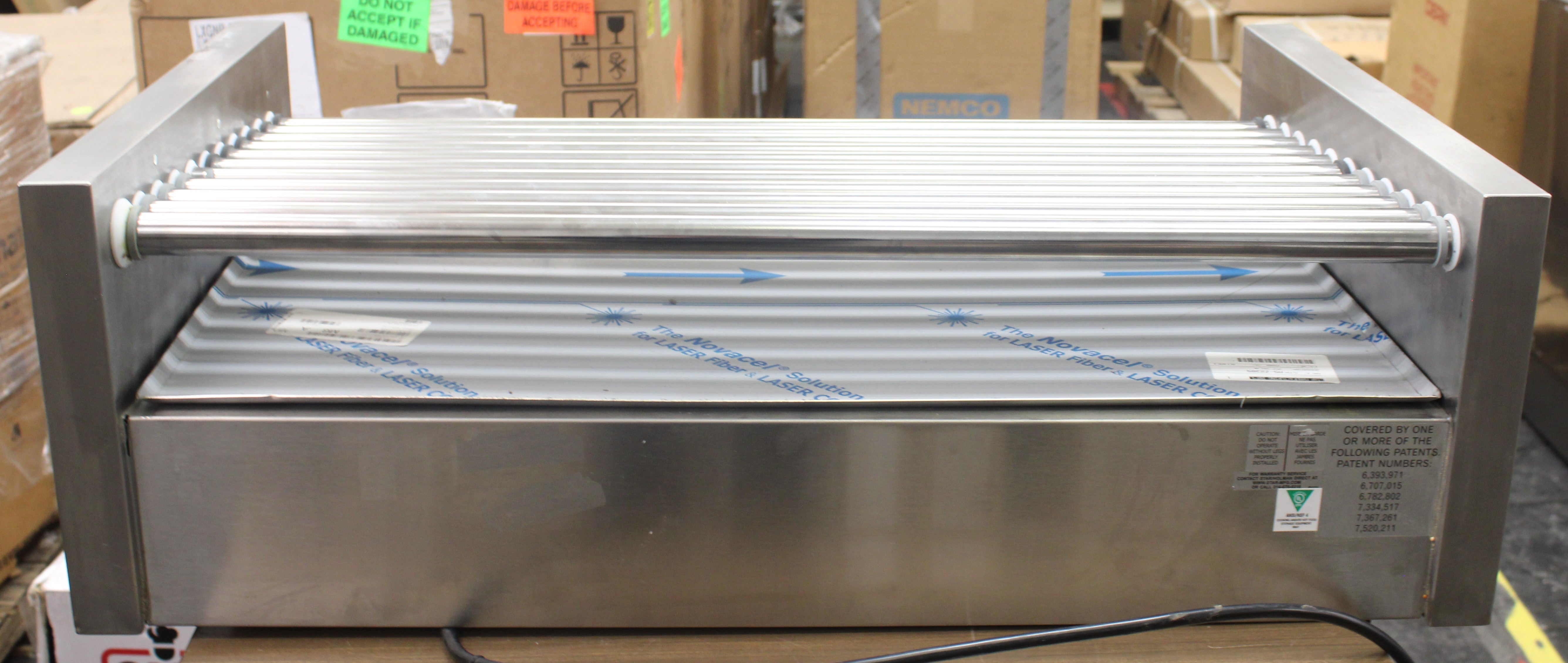 *Ding & Dent* Star 50C 50 Hot Dog Capacity Hot Dog Grill