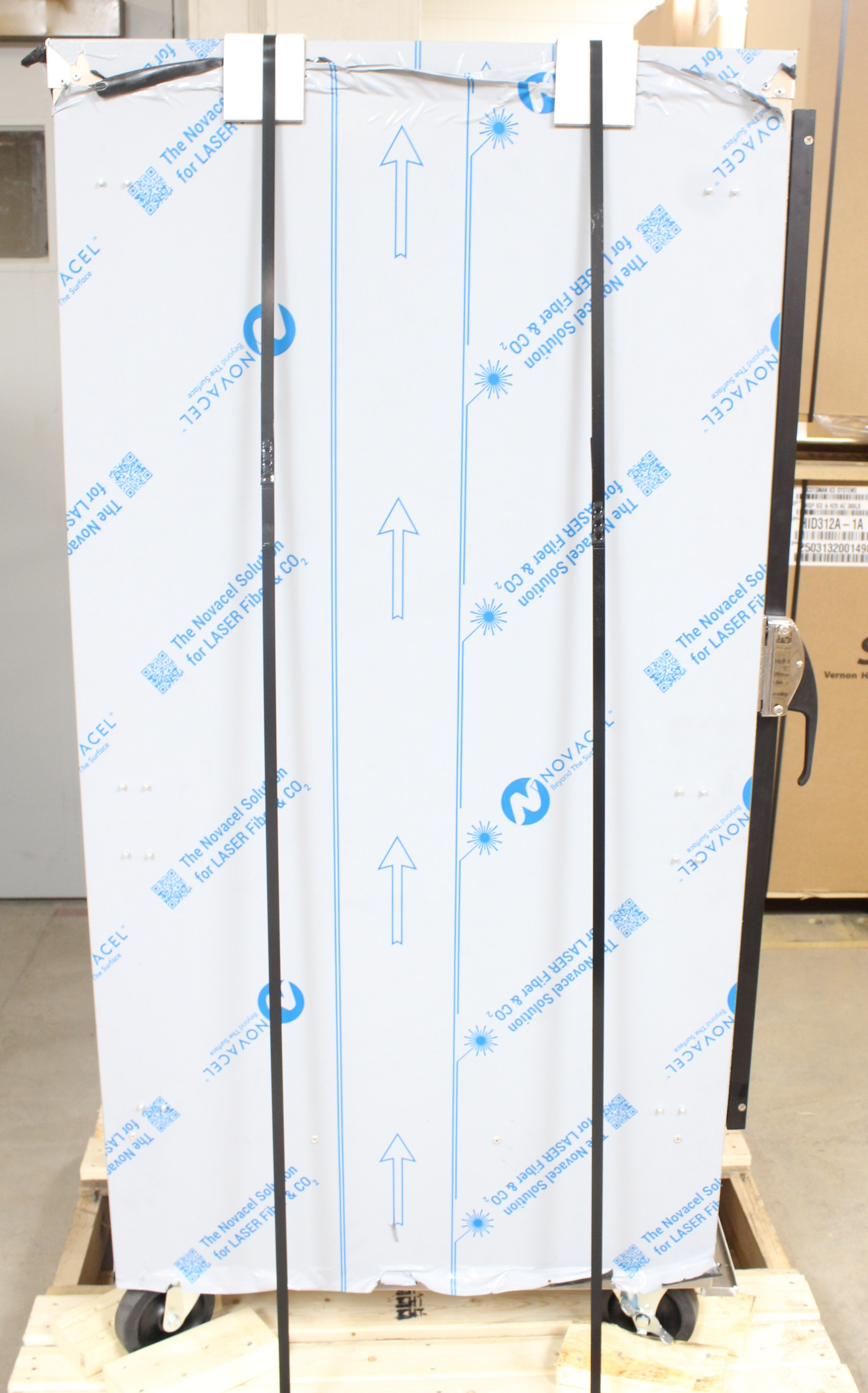 *Ding & Dent* Carter-Hoffmann HL1-14 3/4 H" Mobile Heating & Holding Cabinet