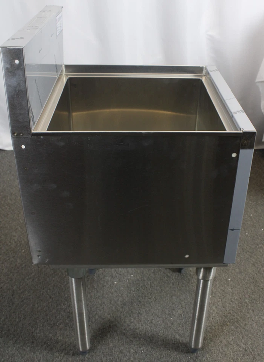 *Used* Krowne Royal Series KR19-18 Underbar Ice Bin/Cocktail Unit