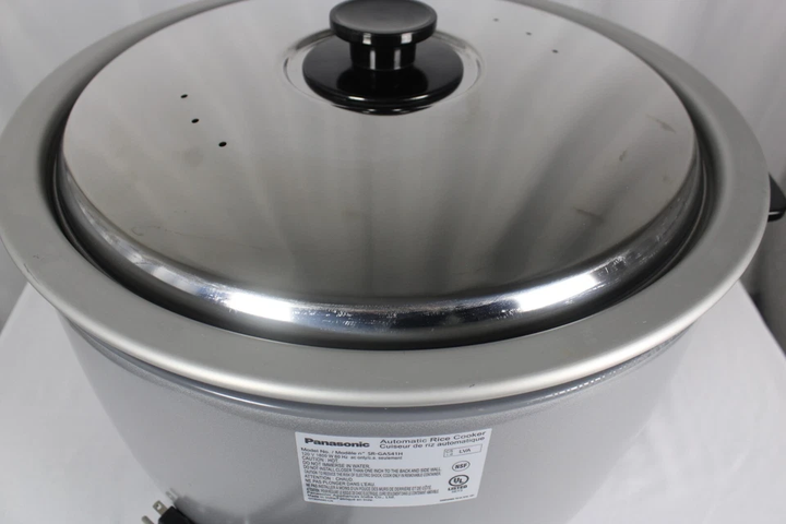 *Ding & Dent* Panasonic SR-GA541H 60 Cup Capacity Commercial Rice Cooker