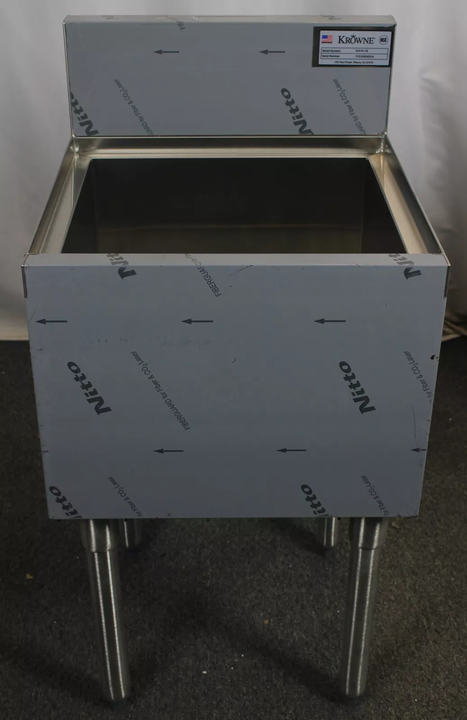 *Used* Krowne Royal Series KR19-18 Underbar Ice Bin/Cocktail Unit