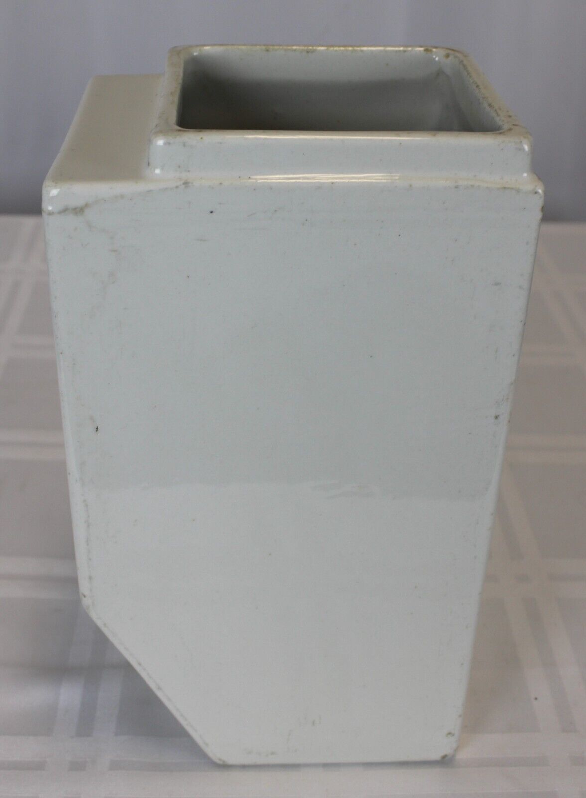 (3v5) Robert M. Green and Sons Porcelain Syrup Container