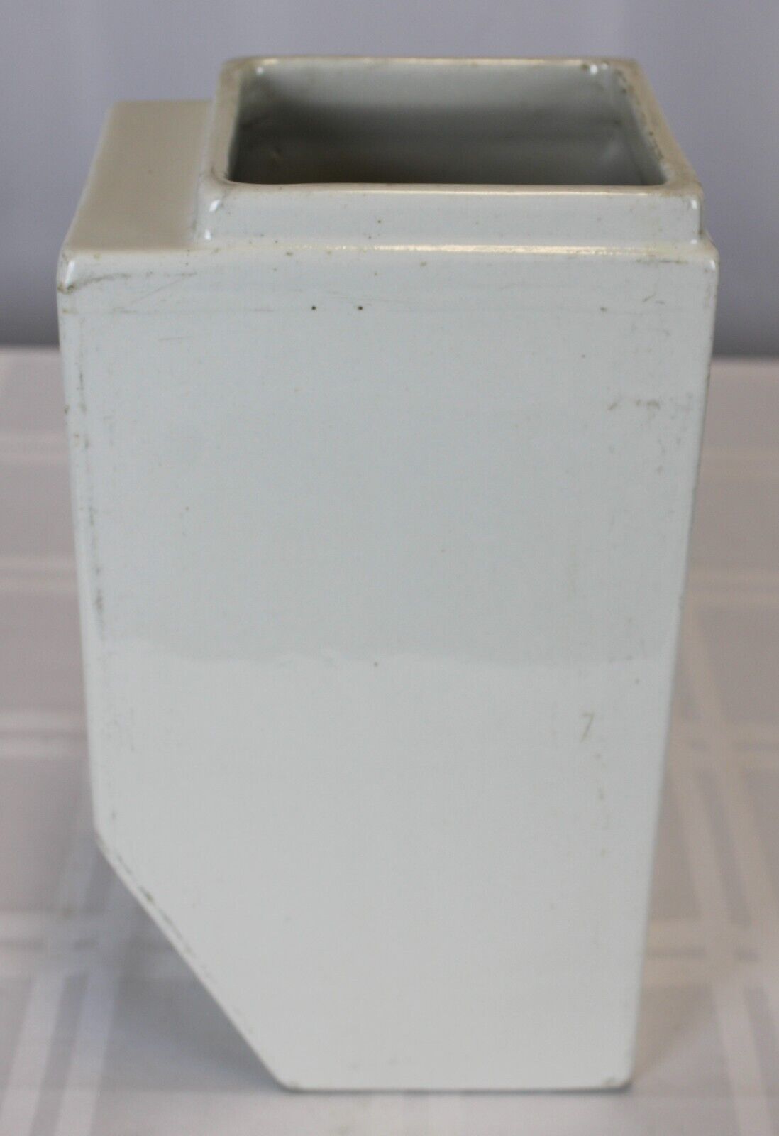 (3v4) Robert M. Green and Sons Porcelain Syrup Container