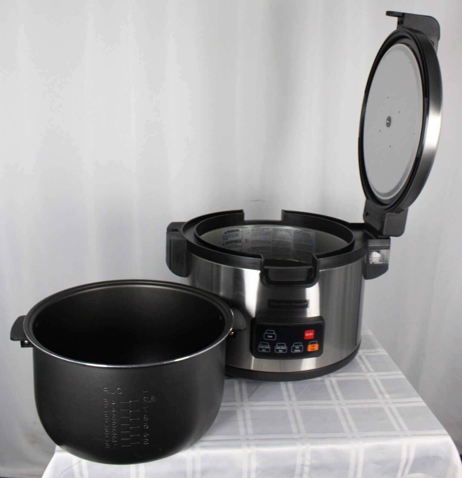 *Ding and Dent* Hamilton Beach 37590 Commercial Rice Cooker
